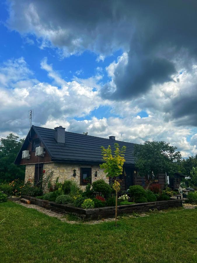 Malinowa Chatka Jankowice  Exteriör bild